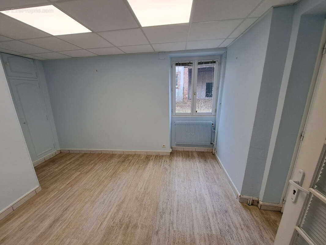 Maison à PONT-SUR-YONNE