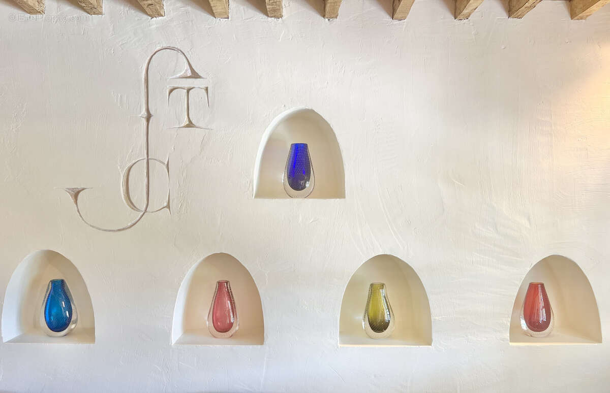 Maison à SAINT-CEZAIRE-SUR-SIAGNE