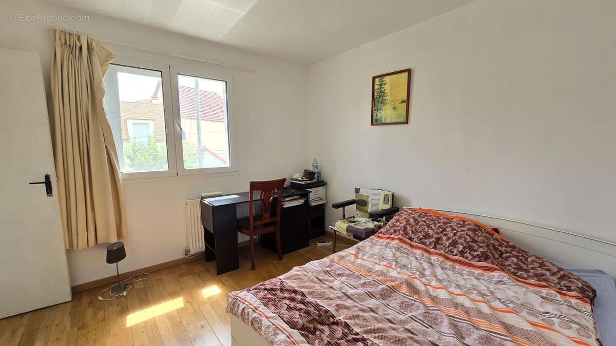 Maison à VILLEBON-SUR-YVETTE