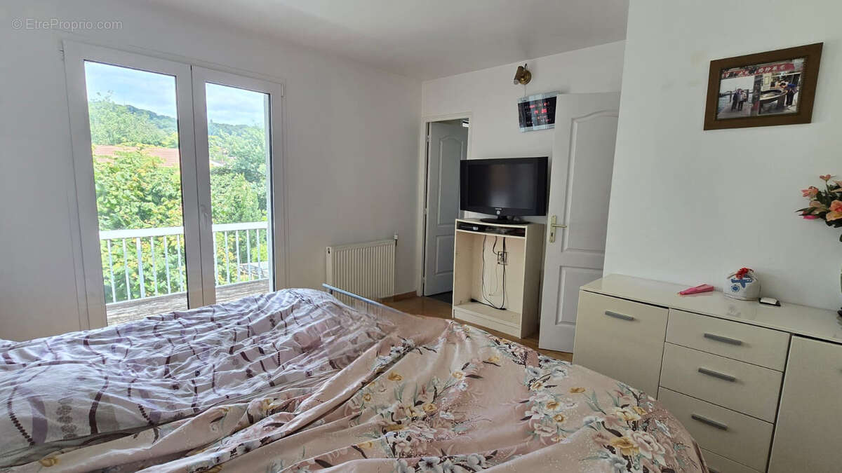 Maison à VILLEBON-SUR-YVETTE