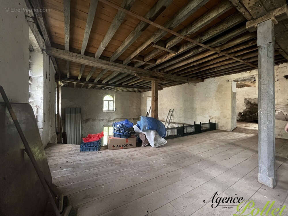 Maison à VAILLY-SUR-SAULDRE