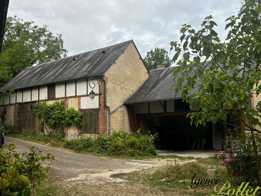Maison à VAILLY-SUR-SAULDRE