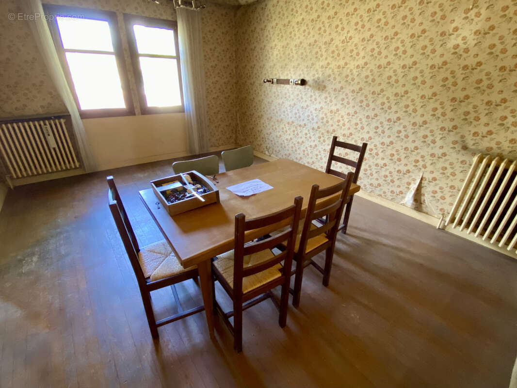 Maison à SAINT-MICHEL-DE-MAURIENNE