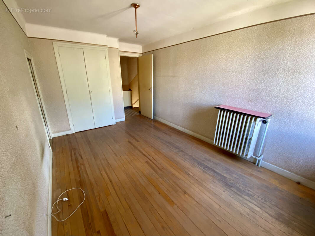 Maison à SAINT-MICHEL-DE-MAURIENNE