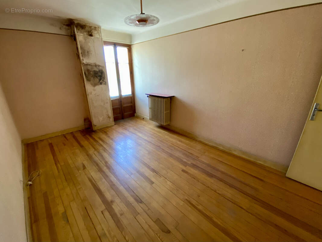 Maison à SAINT-MICHEL-DE-MAURIENNE