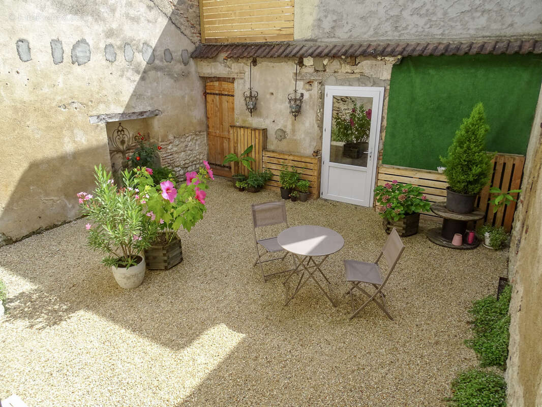 Maison à MENNETOU-SUR-CHER