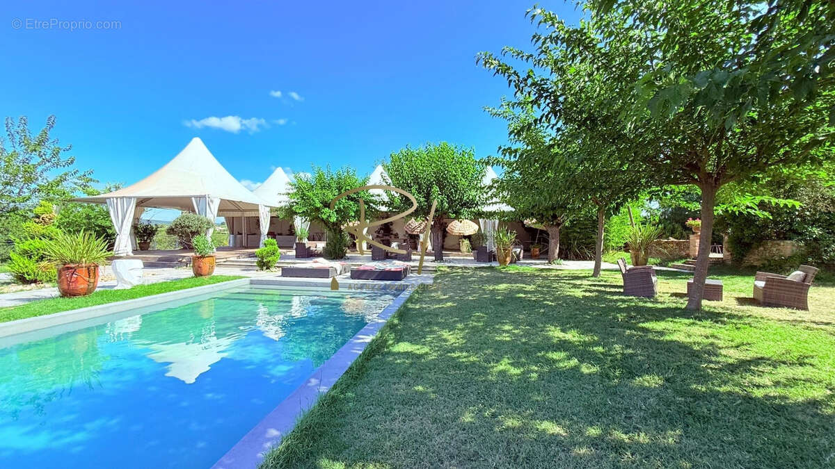 Maison à ALLEGRE-LES-FUMADES