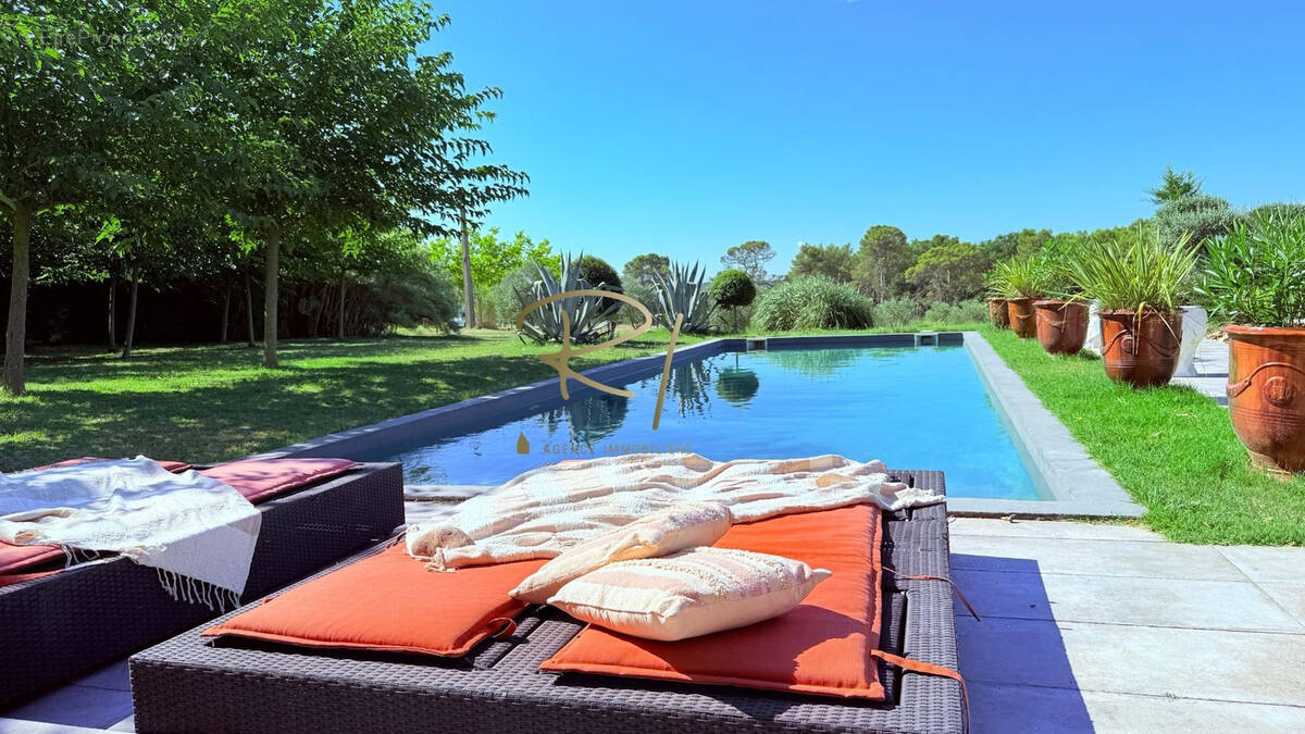 Maison à ALLEGRE-LES-FUMADES