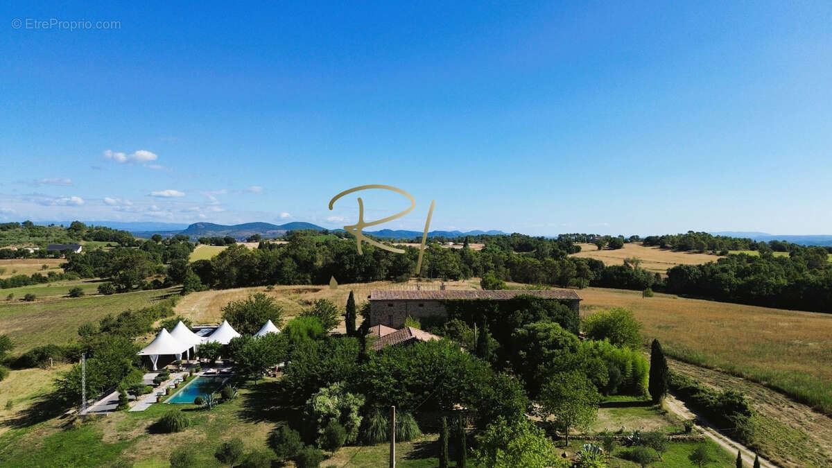 Maison à ALLEGRE-LES-FUMADES