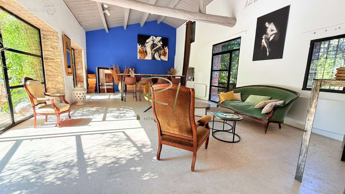 Maison à ALLEGRE-LES-FUMADES