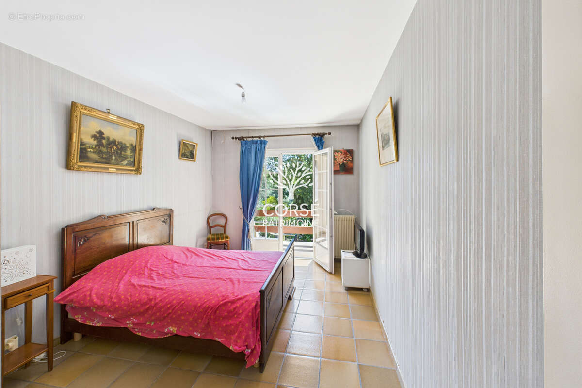 Maison à PORTO-VECCHIO