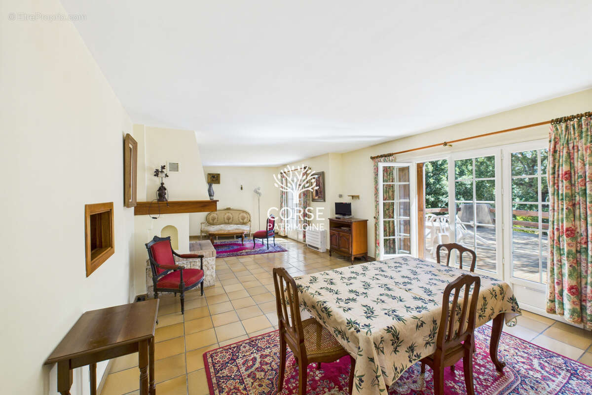 Maison à PORTO-VECCHIO