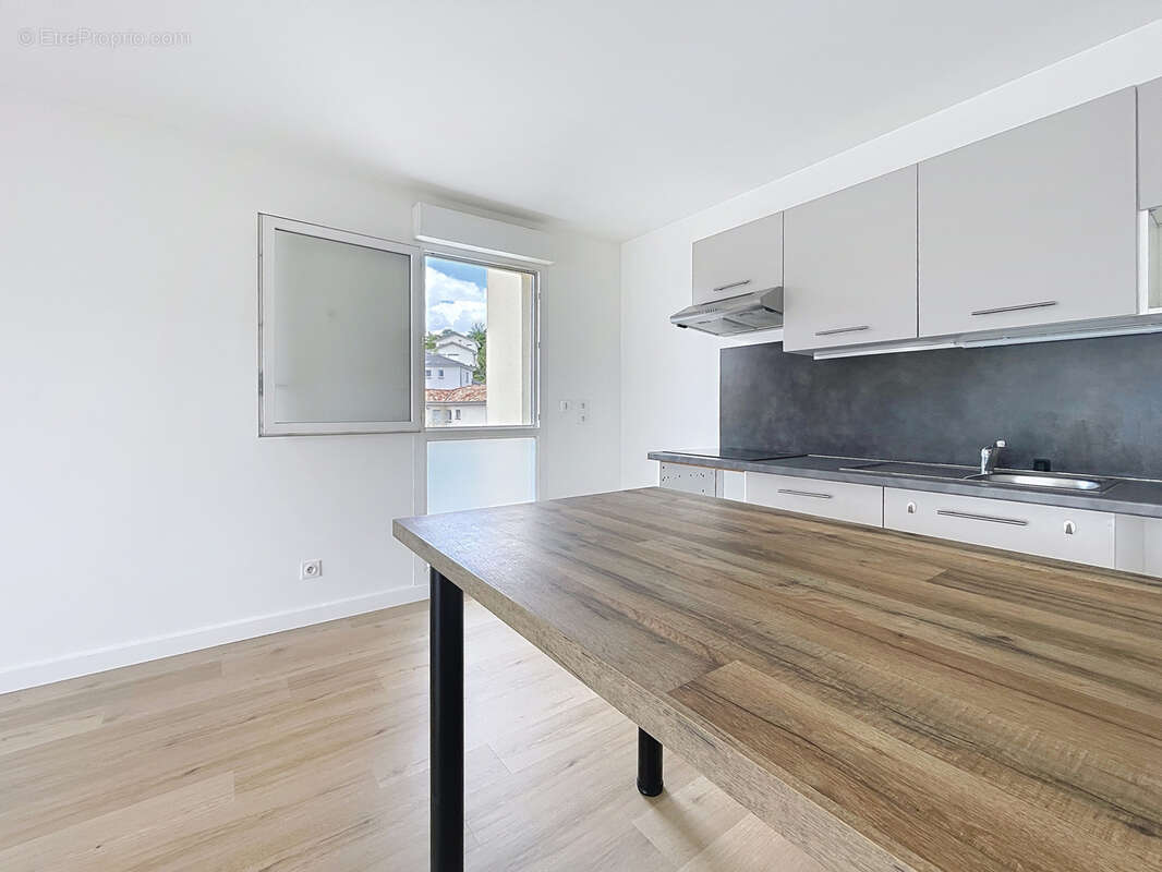 Appartement à VERNAISON