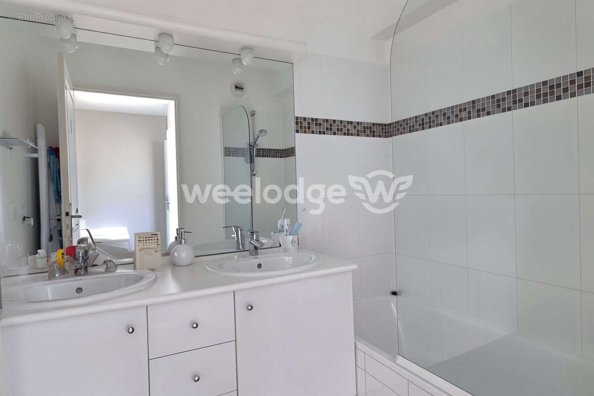 Appartement à MARSEILLE-10E