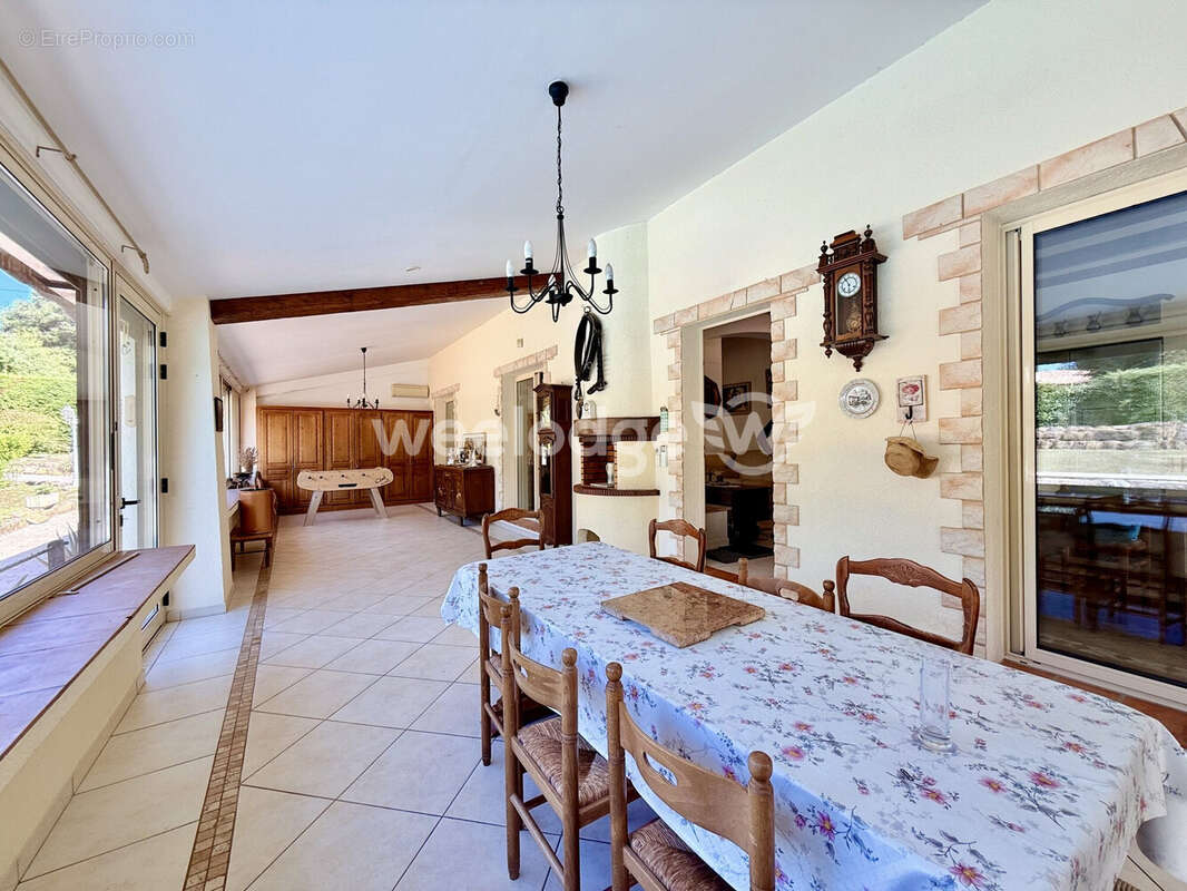 Maison à MONTAUROUX