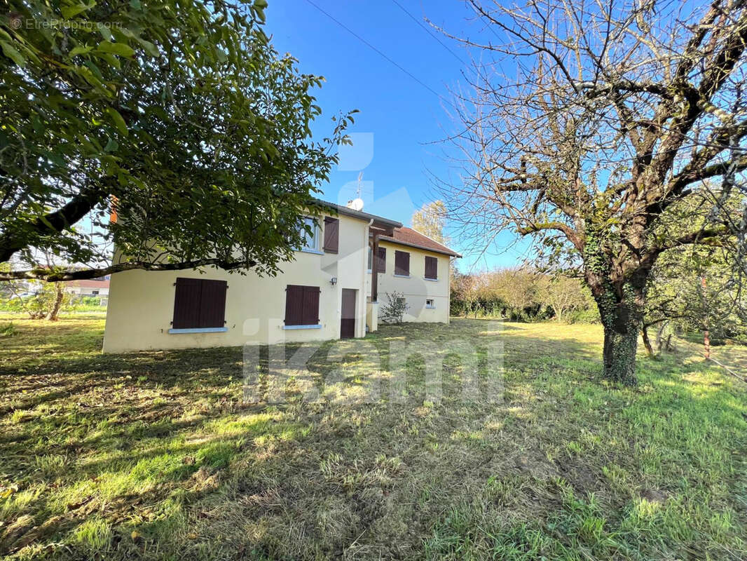 Maison à VILLEVIEUX