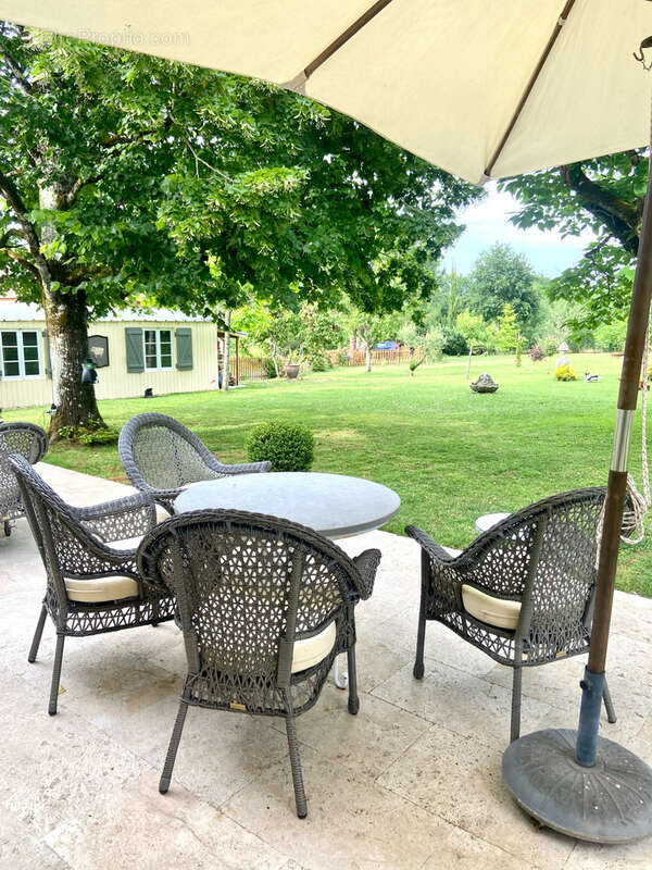 Maison à MONBAZILLAC