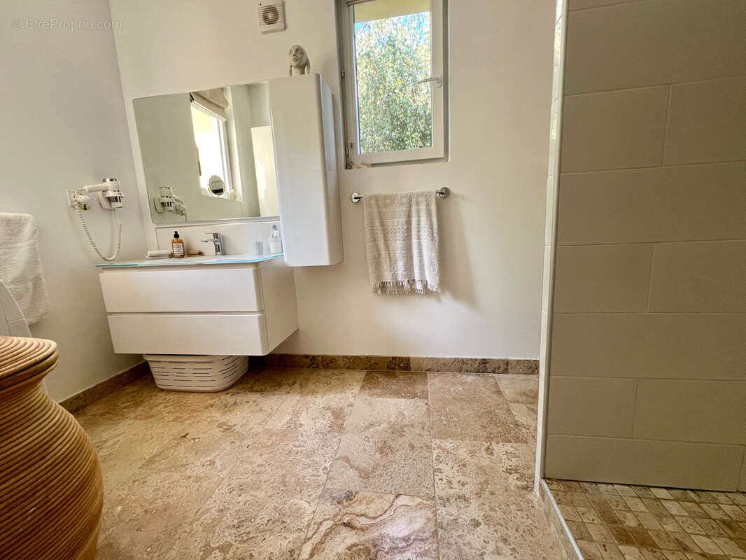 Maison à MONBAZILLAC