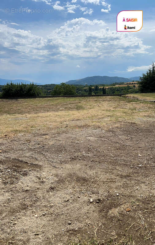 Terrain à LA MURETTE