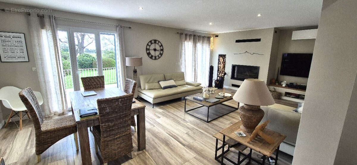 Maison à PRUNELLI-DI-FIUMORBO