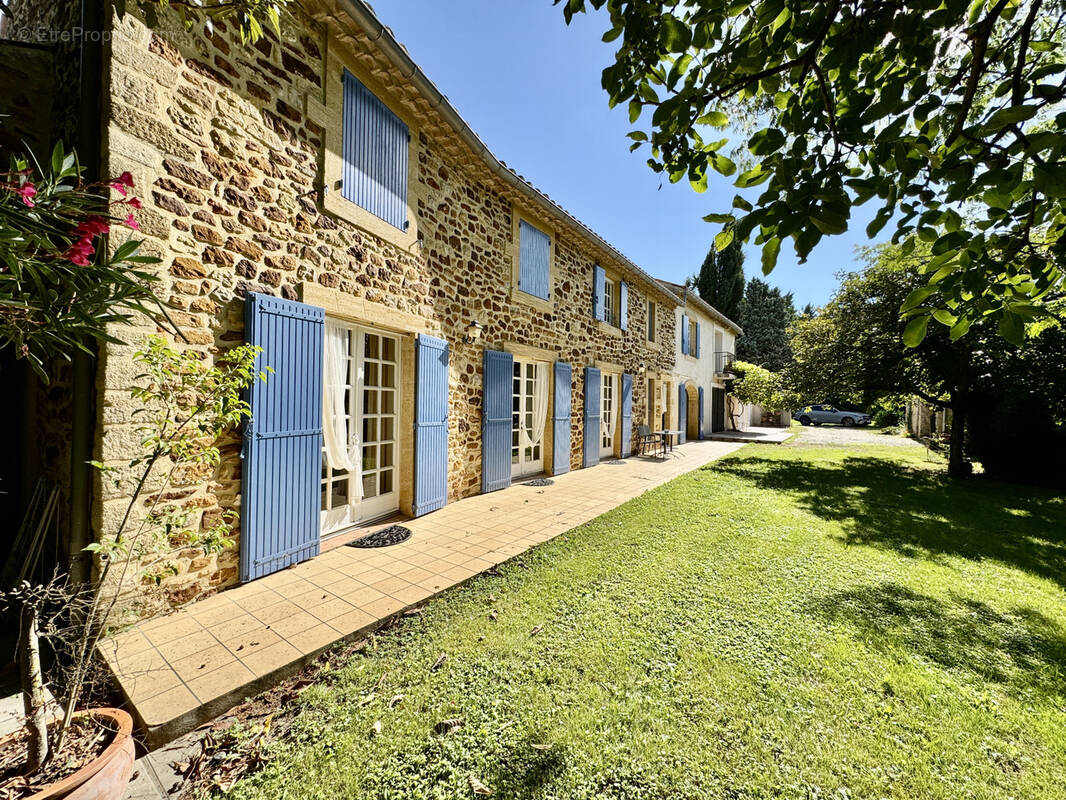 Maison à PIOLENC