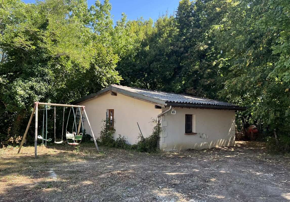 Maison à SAINT-CLAR