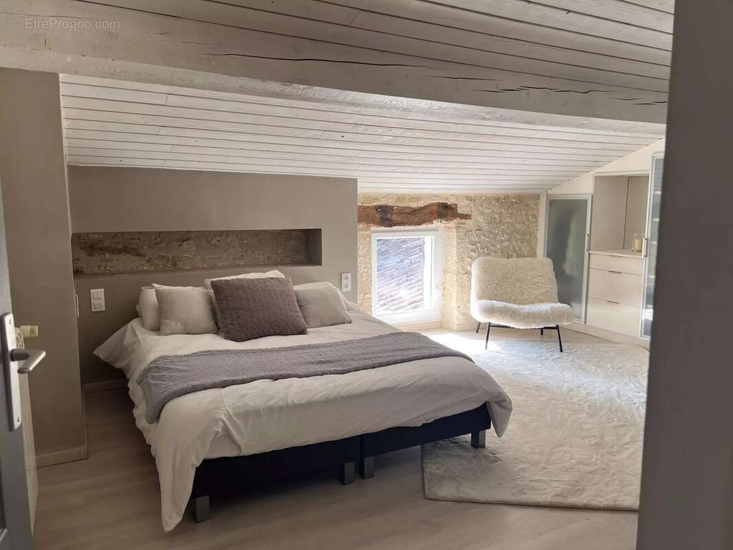 Maison à SAINT-CLAR