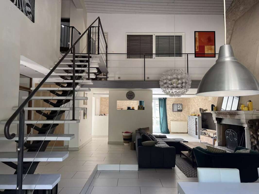 Maison à SAINT-CLAR