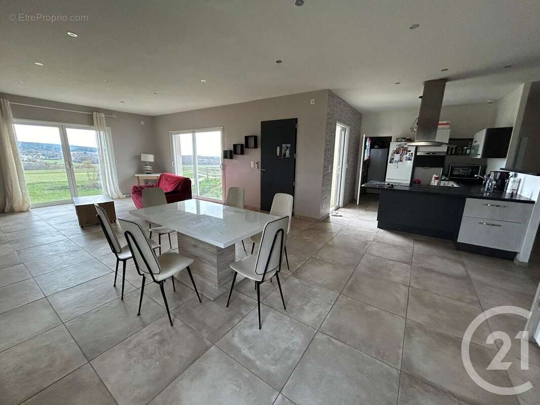 Maison à SAINT-CLAIR