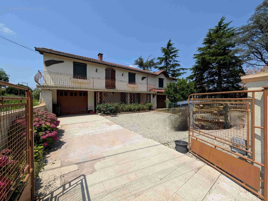 n°4 - Maison à SATOLAS-ET-BONCE