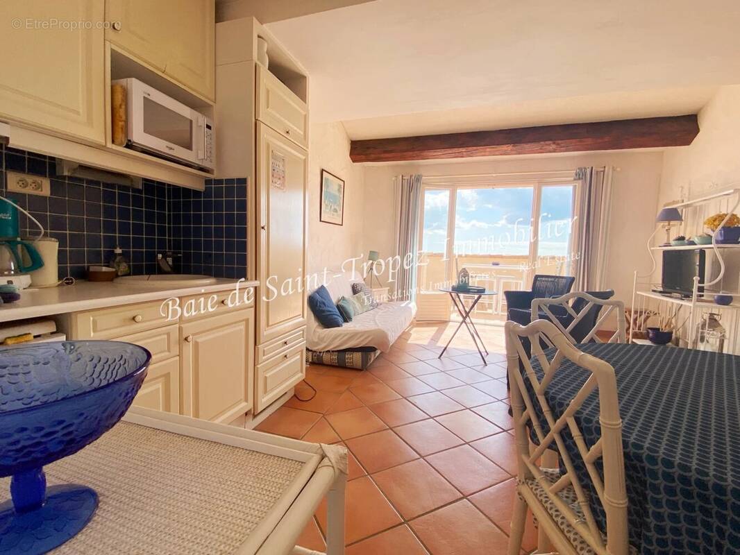 Appartement à GRIMAUD