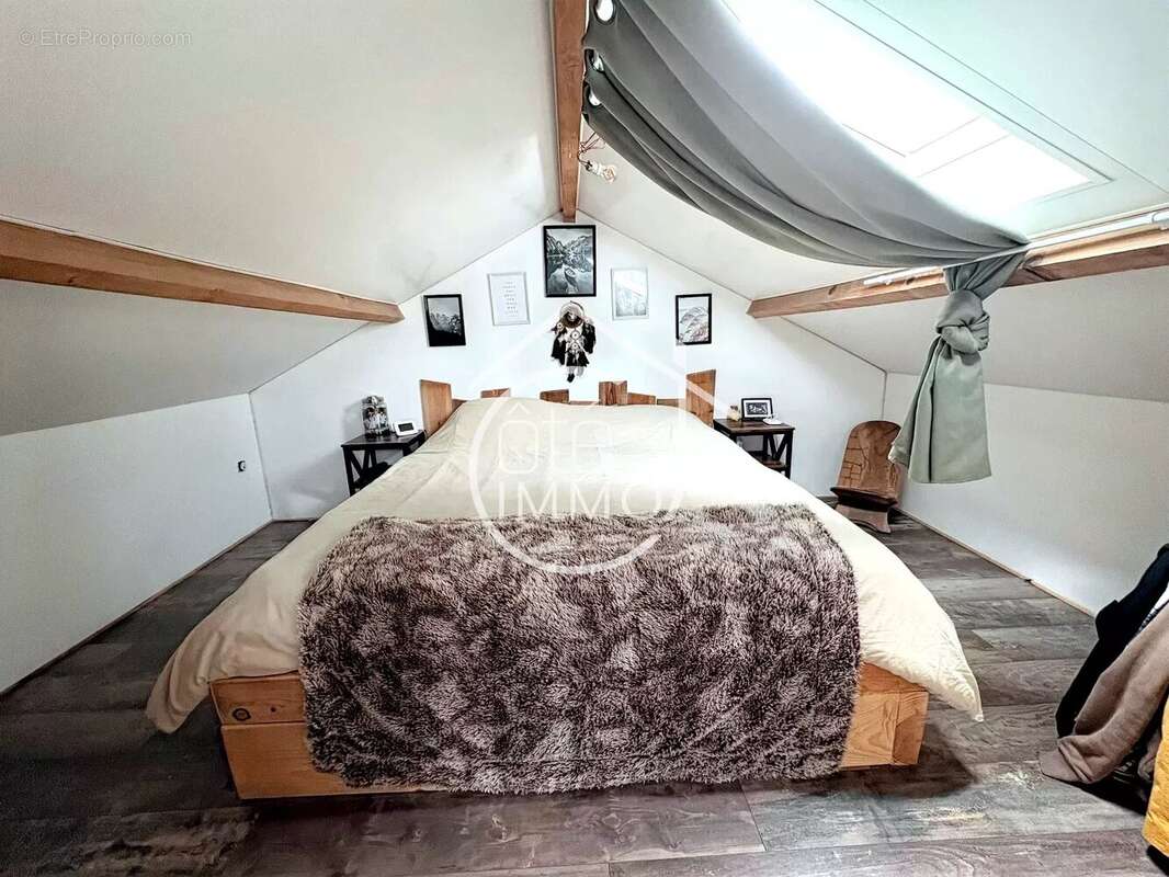 Maison à SAINT-PIERRE-D&#039;EYRAUD