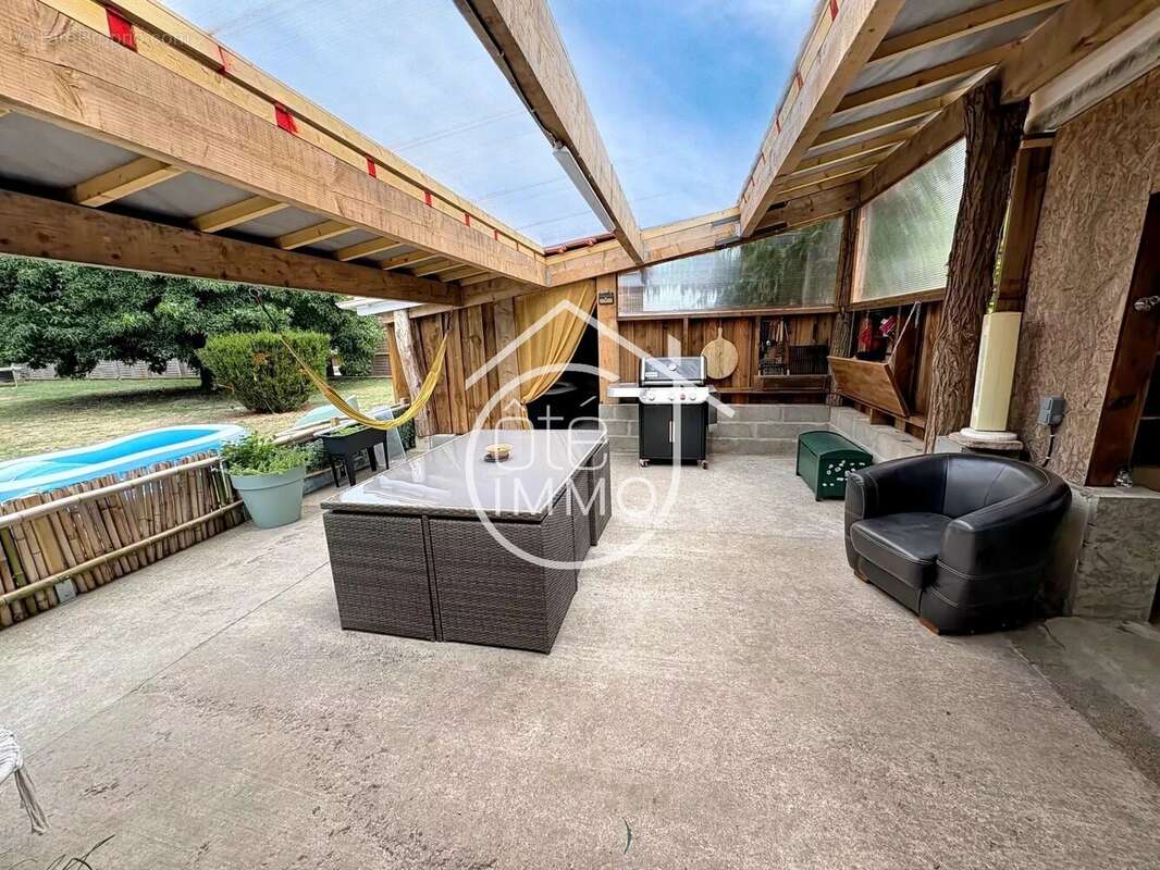 Maison à SAINT-PIERRE-D&#039;EYRAUD