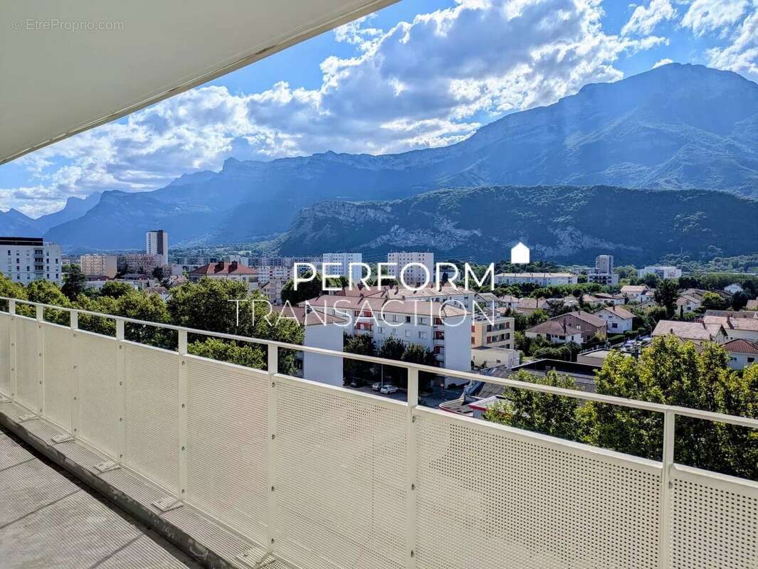 Appartement à ECHIROLLES