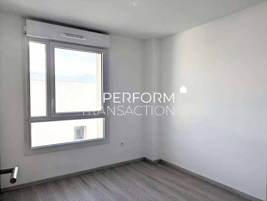 Appartement à ECHIROLLES