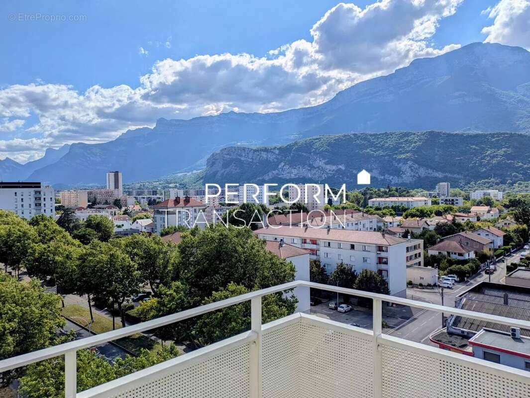 Appartement à ECHIROLLES