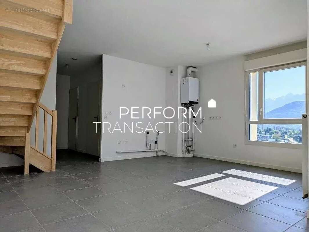 Appartement à ECHIROLLES