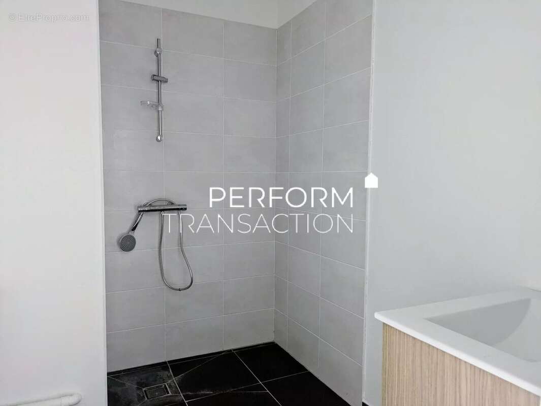 Appartement à ECHIROLLES