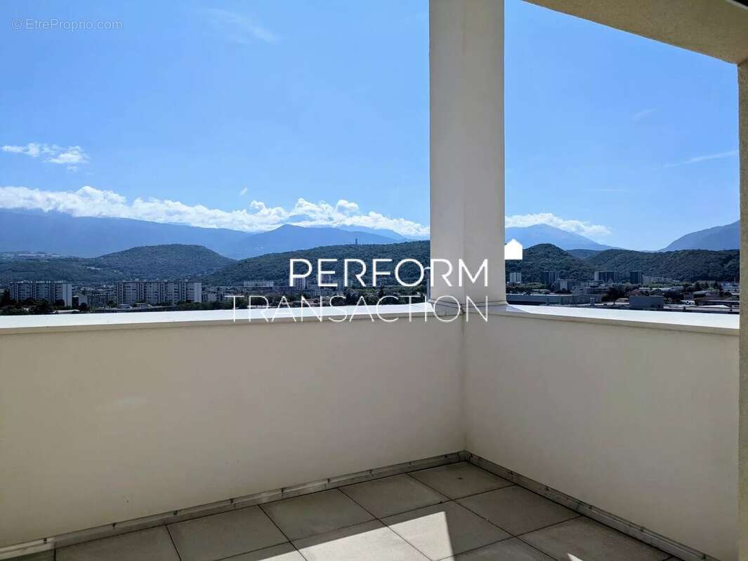 Appartement à ECHIROLLES