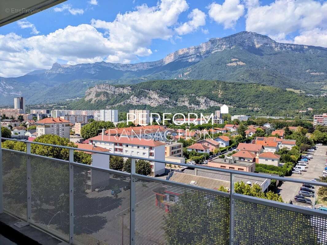 Appartement à ECHIROLLES