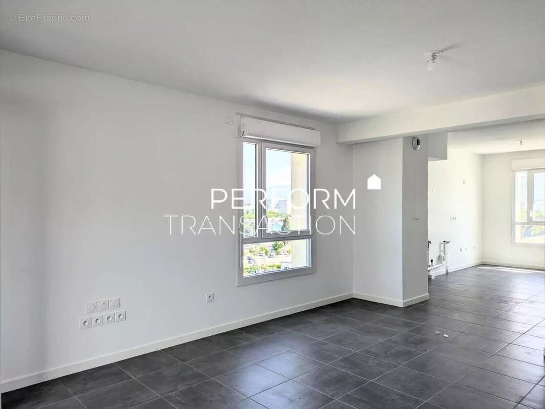 Appartement à ECHIROLLES