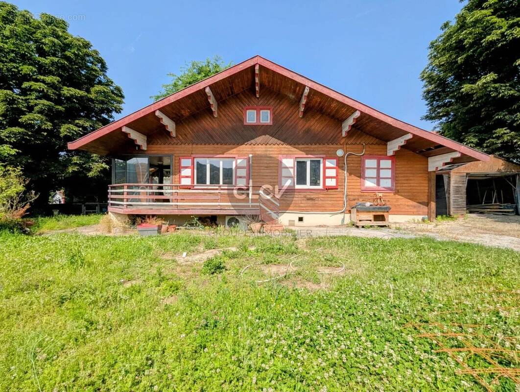 Maison à FONTAINES-SUR-SAONE