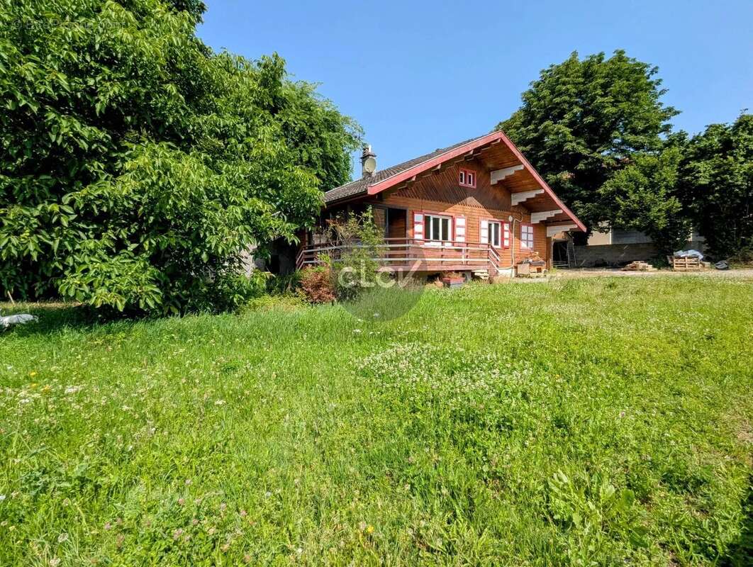 Maison à FONTAINES-SUR-SAONE