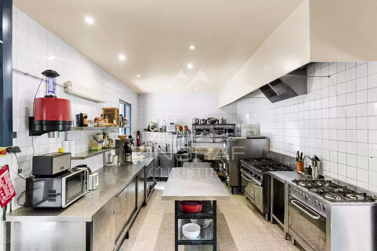 Maison à GREOLIERES