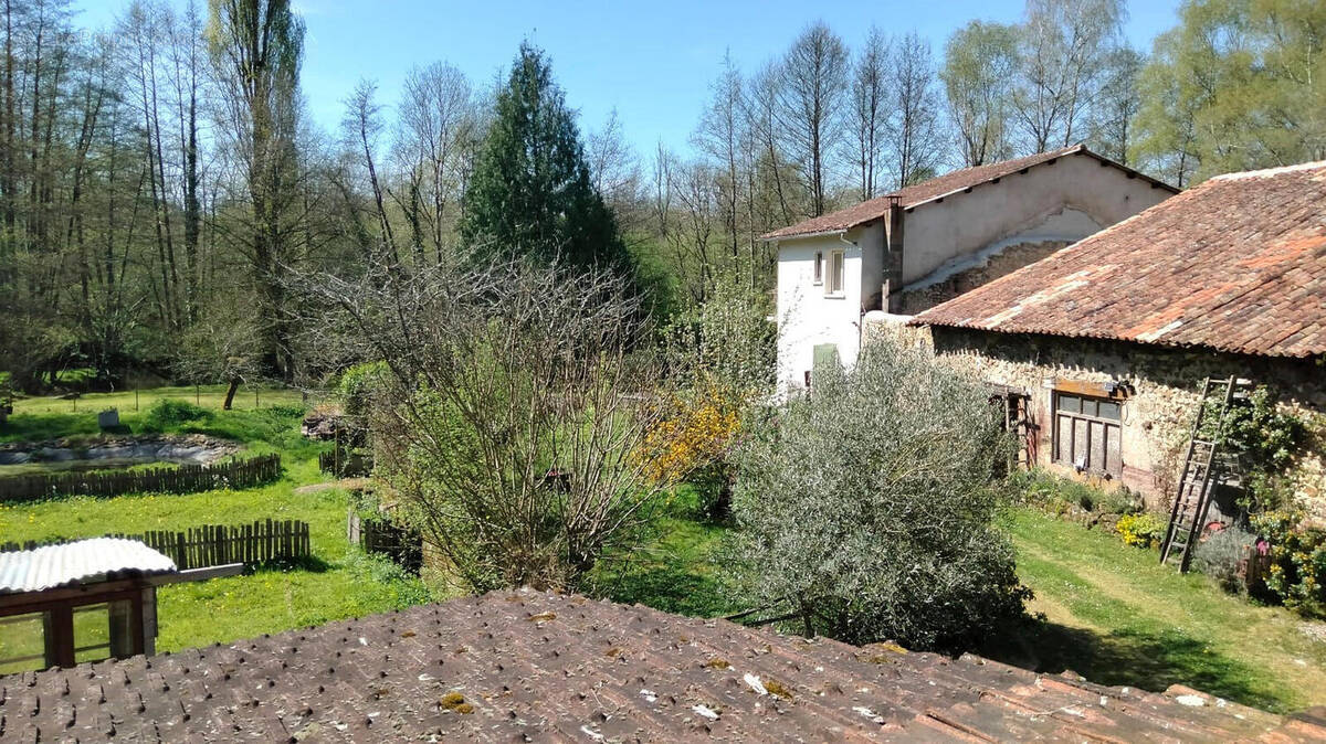 OVERVIEW - Maison à ALLOUE