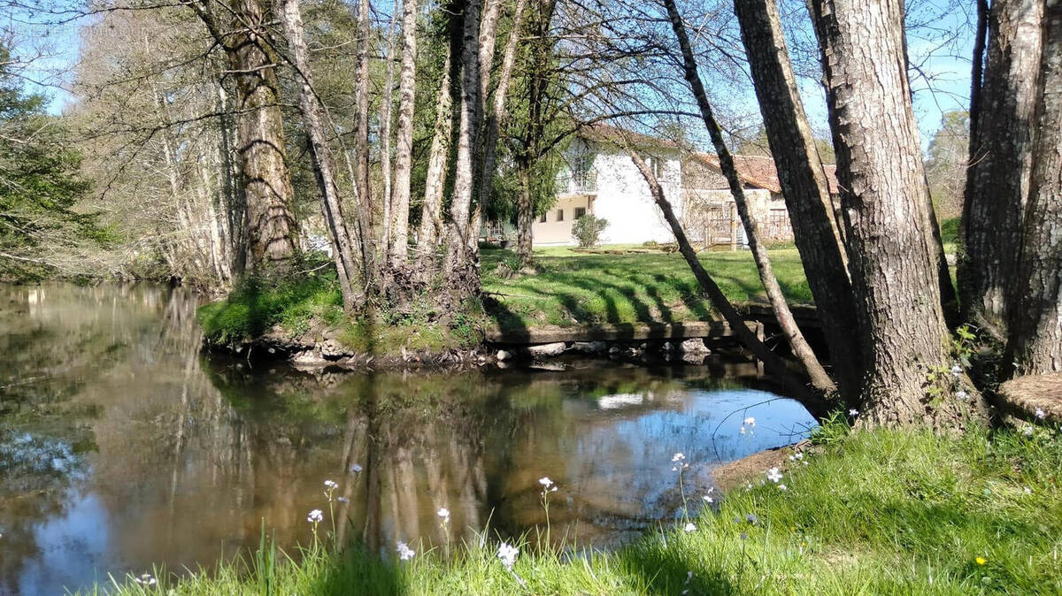OVERVIEW - Maison à ALLOUE