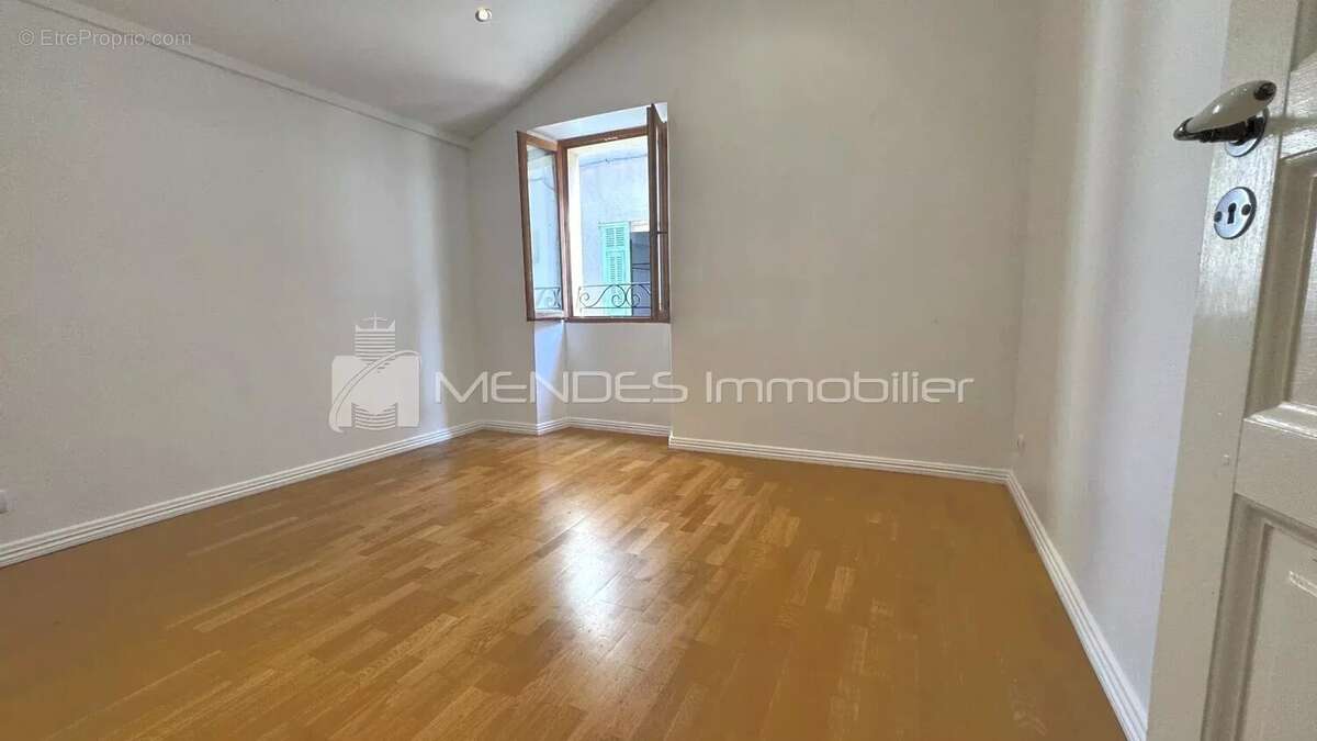 Maison à ROQUEBRUNE-CAP-MARTIN