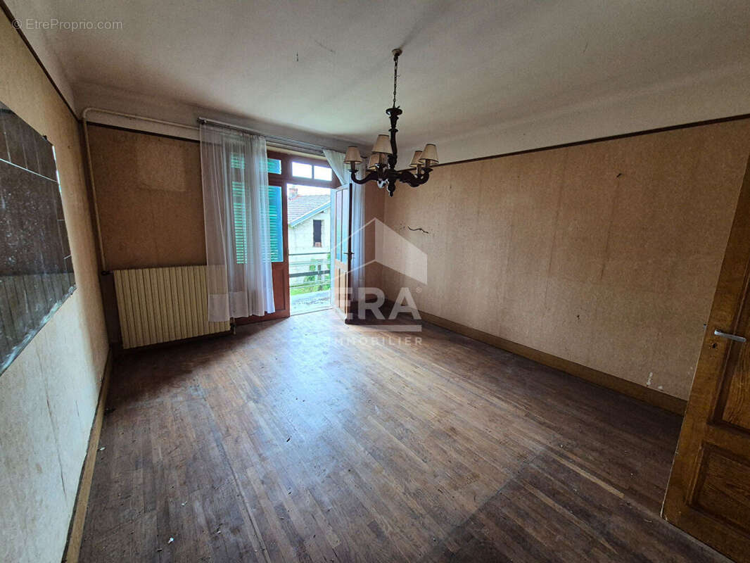 Maison à TREFFORT-CUISIAT