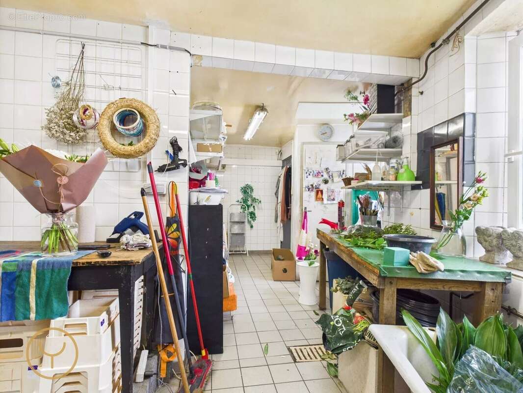 Commerce à SAINT-LYE