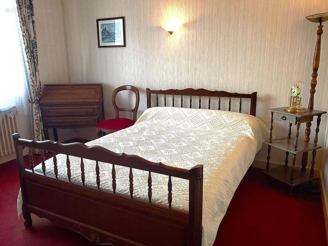 Maison à AZAY-LE-RIDEAU